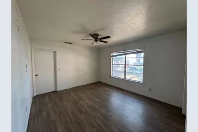 190 N Saint Felix Street, Stephenville, TX 76401 - Photo 7