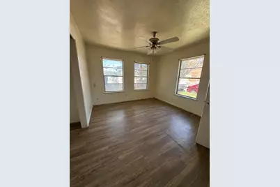 190 N Saint Felix Street, Stephenville, TX 76401 - Photo 9