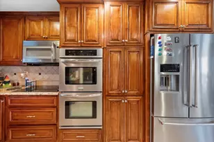 1005 Acorn Ct, Arlington, TX 76012 - Photo 13