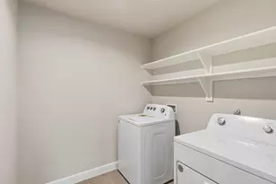 1913 Heritage Ct, Cleburne, TX 76033 - Photo 17