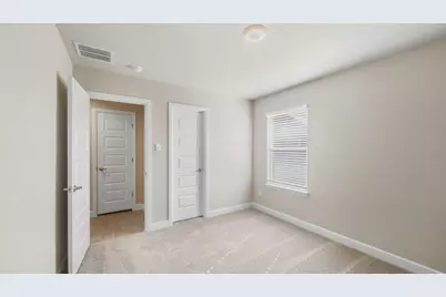 1913 Heritage Court, Cleburne, TX 76033 - Photo 15