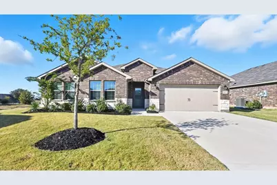 1913 Heritage Court, Cleburne, TX 76033 - Photo 1