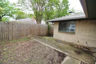 145 Shadybrook Drive, DeSoto, TX 75115 - Photo 23