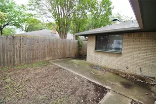 145 Shadybrook Dr, DeSoto, TX 75115 - Photo 23