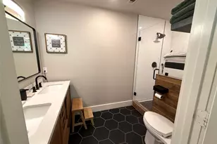 2501 Shady Grove Dr, Bedford, TX 76021 - Photo 19