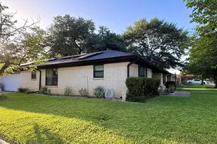 2501 Shady Grove Dr, Bedford, TX 76021 - Photo 27