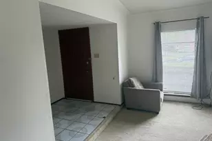 3425 Knoll Point Dr, Garland, TX 75043 - Photo 7