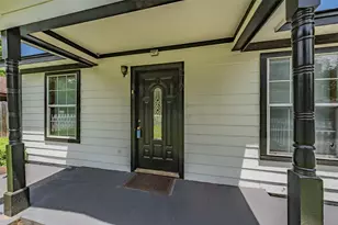 312 N Wood St, Cleburne, TX 76033 - Photo 7