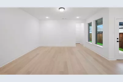 9317 Persimmon Lane, Mesquite, TX 75126 - Photo 17