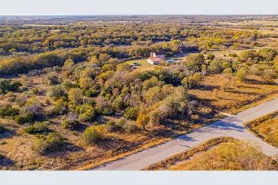 220 Jefferson Way, Weatherford, TX 76088 - Photo 3