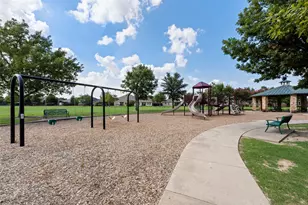 9609 Falcons Fire Dr, McKinney, TX 75072 - Photo 27