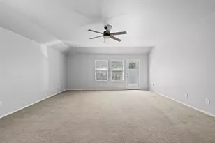 9609 Falcons Fire Dr, McKinney, TX 75072 - Photo 15