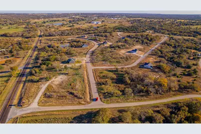 208 Jefferson Way, Weatherford, TX 76088 - Photo 5
