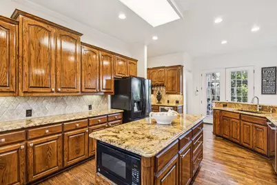 3113 Overlook Circle, Highland Village, TX 75077 - Photo 11