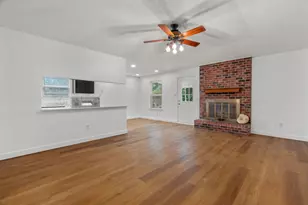 10105 Lone Eagle Dr, Fort Worth, TX 76108 - Photo 9