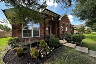 7514 Amesbury Ln, Rowlett, TX 75089 - Photo 3