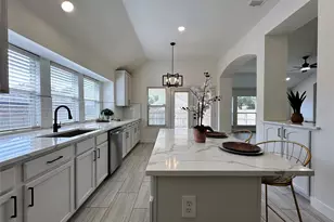 7514 Amesbury Ln, Rowlett, TX 75089 - Photo 9