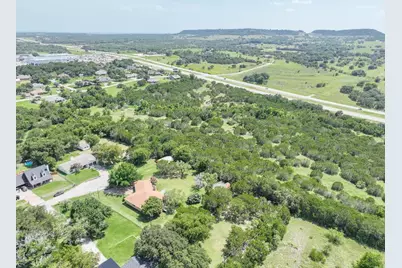 300 Saddleview Court, Granbury, TX 76048 - Photo 29