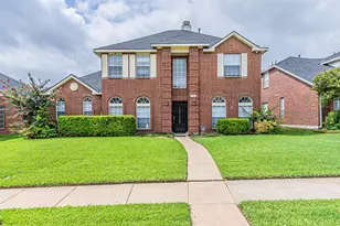 1018 Sumner Dr, Mesquite, TX 75149 - Photo 1