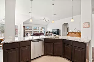 116 Cadyn Dr, Keene, TX 76059 - Photo 21