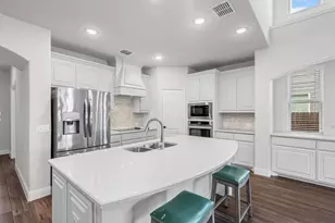 520 Ridgewater Trail, Fort Worth, TX 76131 - Photo 7