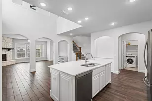 520 Ridgewater Trail, Fort Worth, TX 76131 - Photo 9