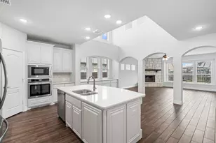 520 Ridgewater Trail, Fort Worth, TX 76131 - Photo 7