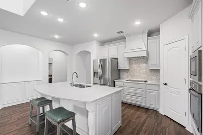 520 Ridgewater Trail, Fort Worth, TX 76131 - Photo 9