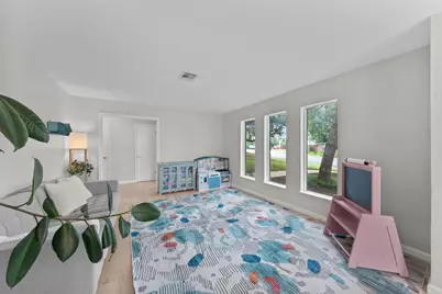 2724 Wooded Acres Drive, Waco, TX 76710 - Photo 17