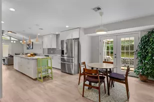 2724 Wooded Acres Dr, Waco, TX 76710 - Photo 15