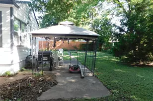 2616 Bowling Green Ave, Dallas, TX 75216 - Photo 3