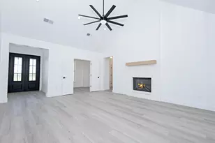 5926 High Mesa Dr, Justin, TX 76247 - Photo 31