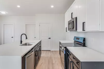 2416 Merlin Street, Dallas, TX 75215 - Photo 7