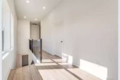 2416 Merlin Street, Dallas, TX 75215 - Photo 11