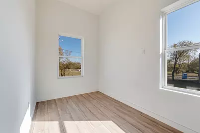 2416 Merlin Street, Dallas, TX 75215 - Photo 15