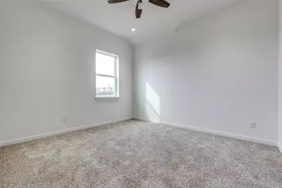 2418 Merlin Street, Dallas, TX 75215 - Photo 9