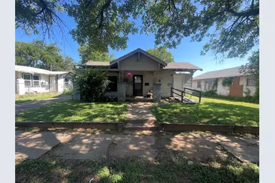 2122 Avenue G, Wichita Falls, TX 76309 - Photo 1