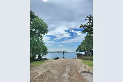 325 Driftwood Avenue, Streetman, TX 75859 - Photo 19