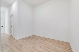 2431 Jeffries St, Dallas, TX 75215 - Photo 9