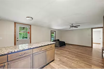 525 Surrey Lane, Burleson, TX 76028 - Photo 3