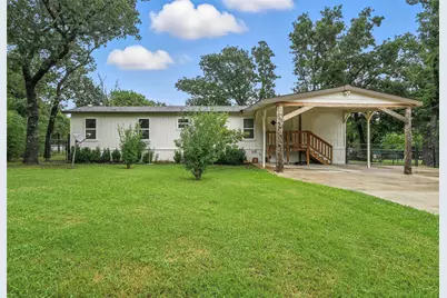 525 Surrey Lane, Burleson, TX 76028 - Photo 1