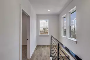 2427 Merlin St, Dallas, TX 75215 - Photo 13