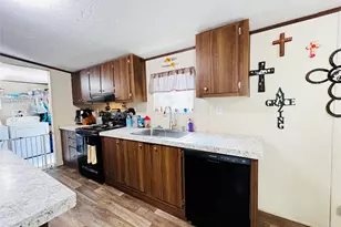 109 Zuni St, Mabank, TX 75156 - Photo 9