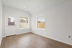 1601 Romans Rd, Ennis, TX 75119 - Photo 5