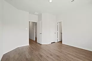 1601 Romans Rd, Ennis, TX 75119 - Photo 9