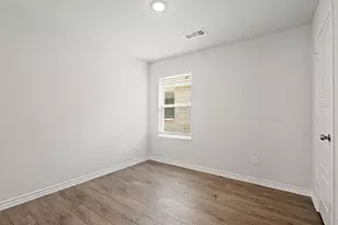 1601 Romans Rd, Ennis, TX 75119 - Photo 15