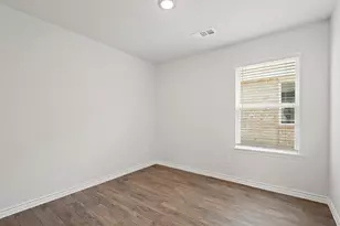 1601 Romans Rd, Ennis, TX 75119 - Photo 17