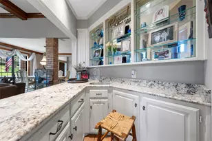 804 Wooded Crest Dr, Woodway, TX 76712 - Photo 11