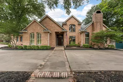 804 Wooded Crest Drive, Woodway, TX 76712 - Photo 1