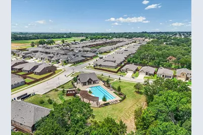 560 Val Verde Street, Aubrey, TX 76227 - Photo 35